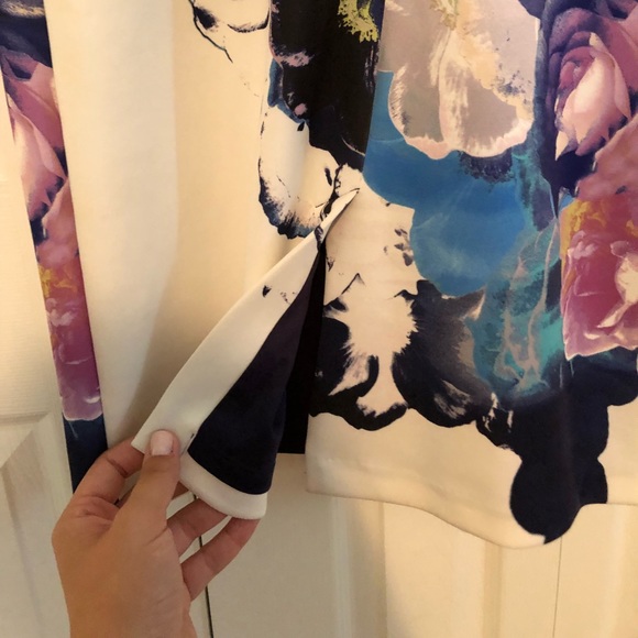 Vince Camuto classy-fit cocktail dress - Picture 8 of 8